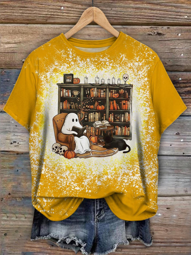 Women's Cute Ghost Reading Crew Neck T-shirt