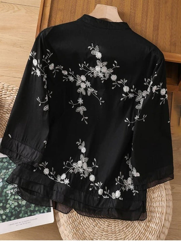 Art Retro Embroidery 3/4 Sleeve Patchwork Shirt